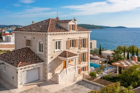 Villa Bego - Sibenik, Dalmatien